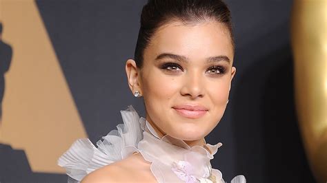 hailee steinfeld nsfw|Ladies of the MCU .